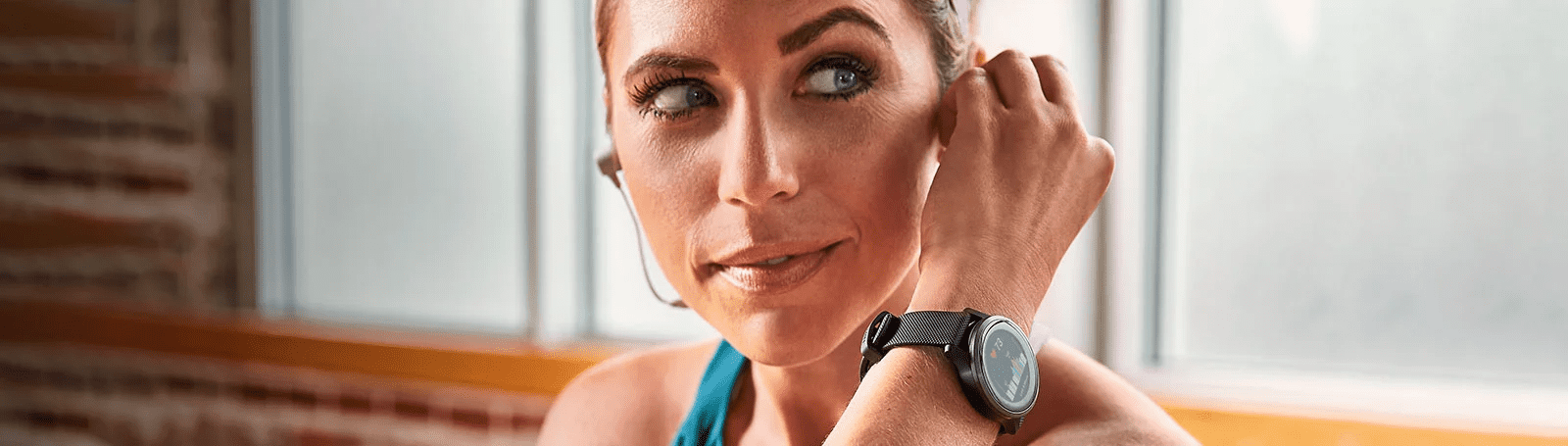 Garmin 010-02172-32 features