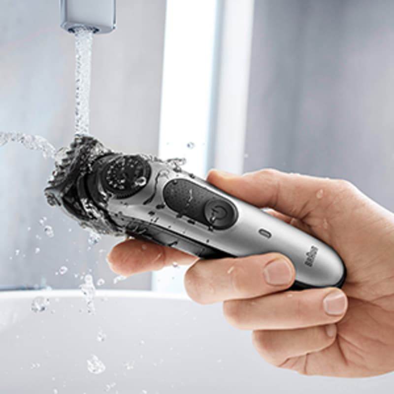 Beard Trimmer Under Tap Water