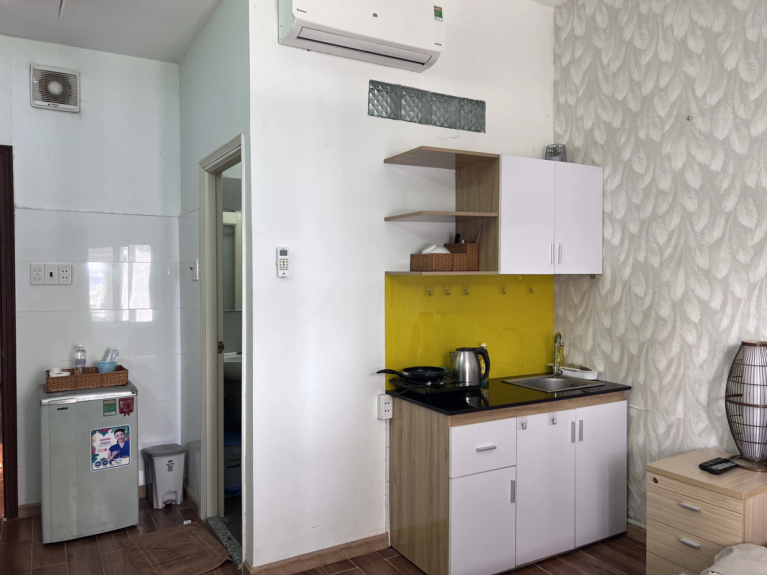 Cho thuê phòng Lê Thánh Tôn, Quận 1 2