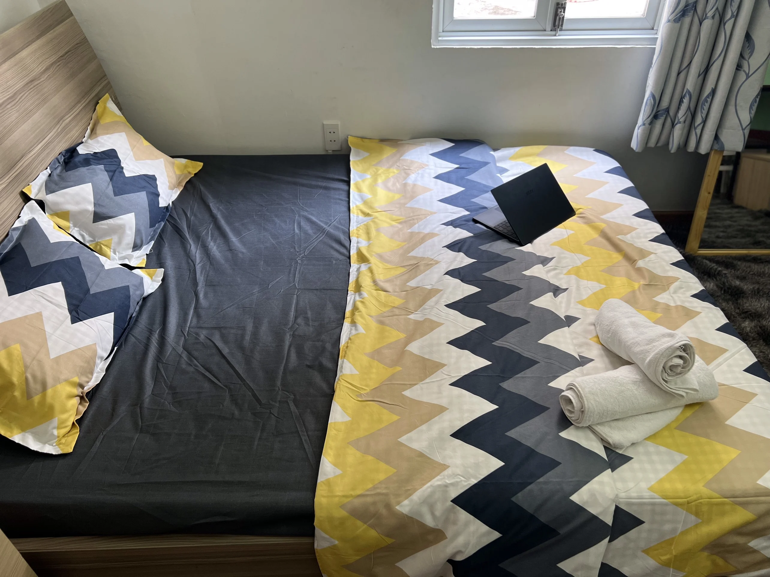 Cho thuê phòng Lê Thánh Tôn, Quận 1 1