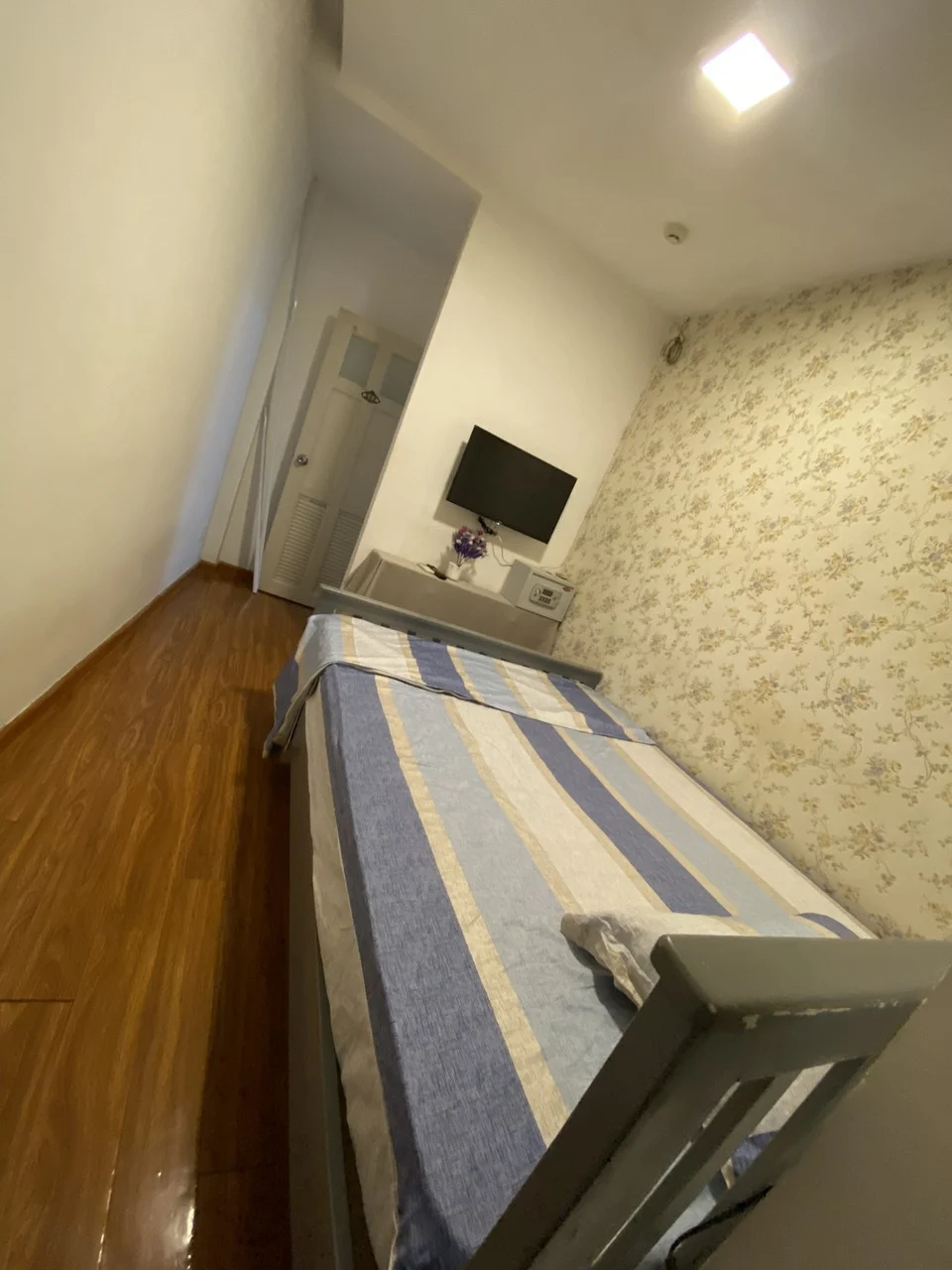 Cho thuê phòng Bùi Viện, Quận 1