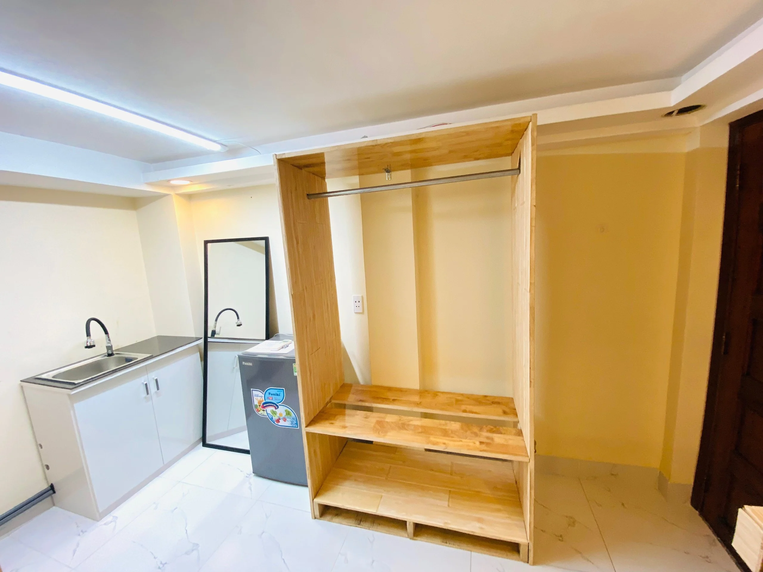 Cho thuê phòng Nguyễn Trãi, Quận 1