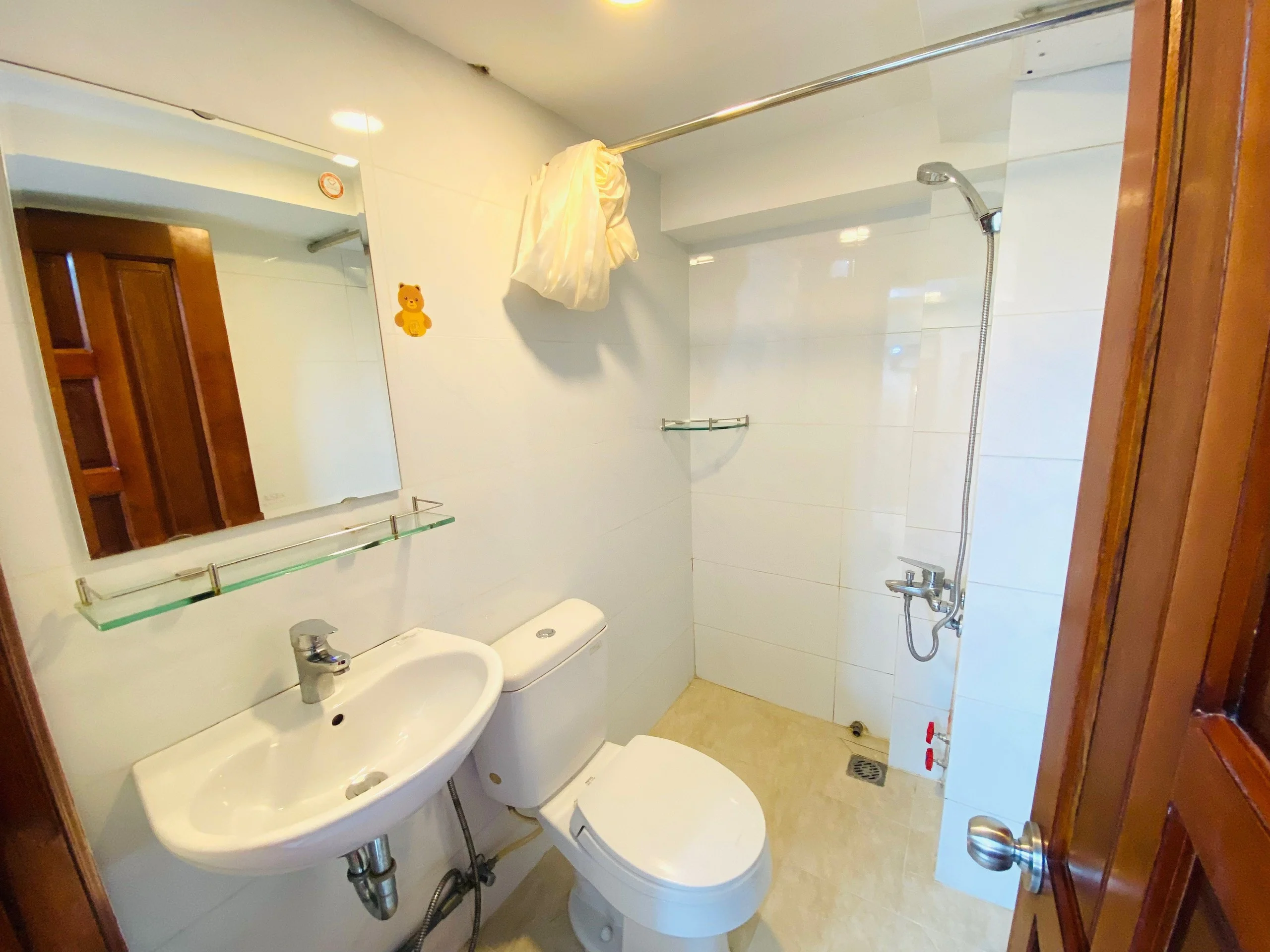 Cho thuê phòng Nguyễn Trãi, Quận 1