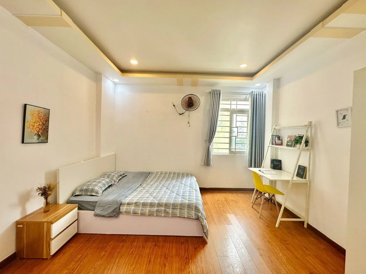 Cho thuê phòng Cách Mạng Tháng tám, Quận 1