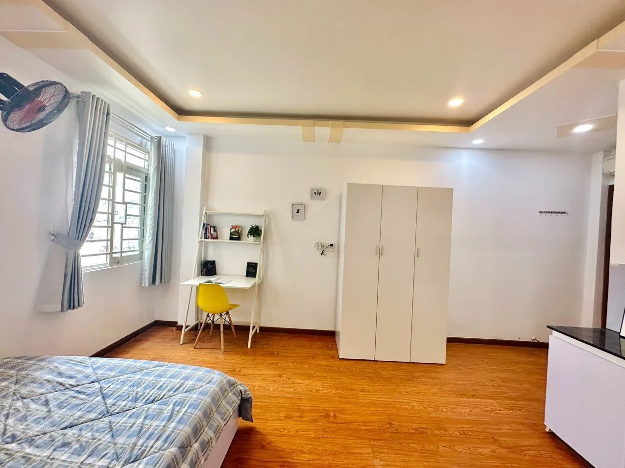 Cho thuê phòng Cách Mạng Tháng tám, Quận 1 1