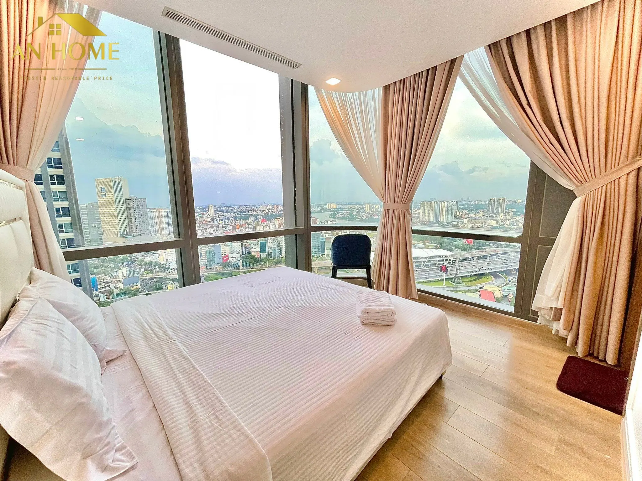 Cho thuê phòng  Luxury Landmark 81, Quận Bình Thạnh