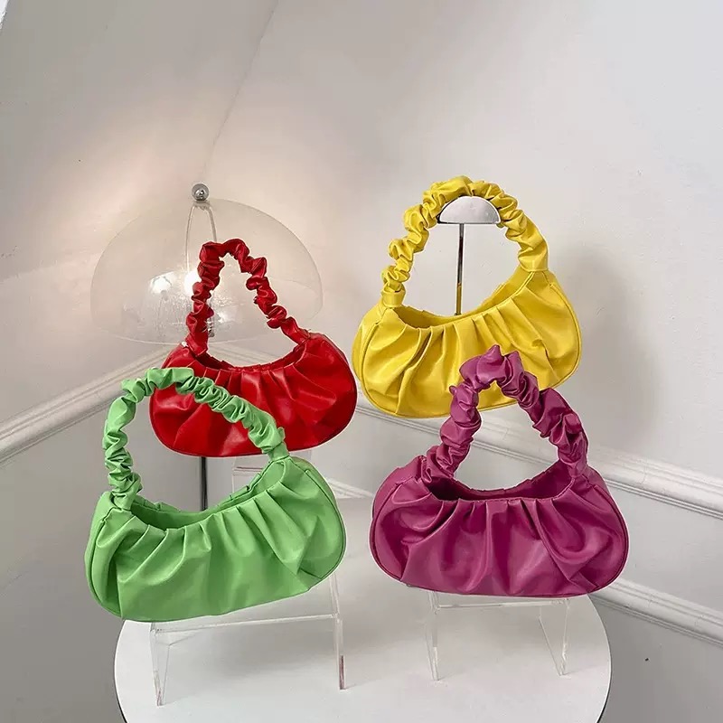 PLEATED CLOUD BAG