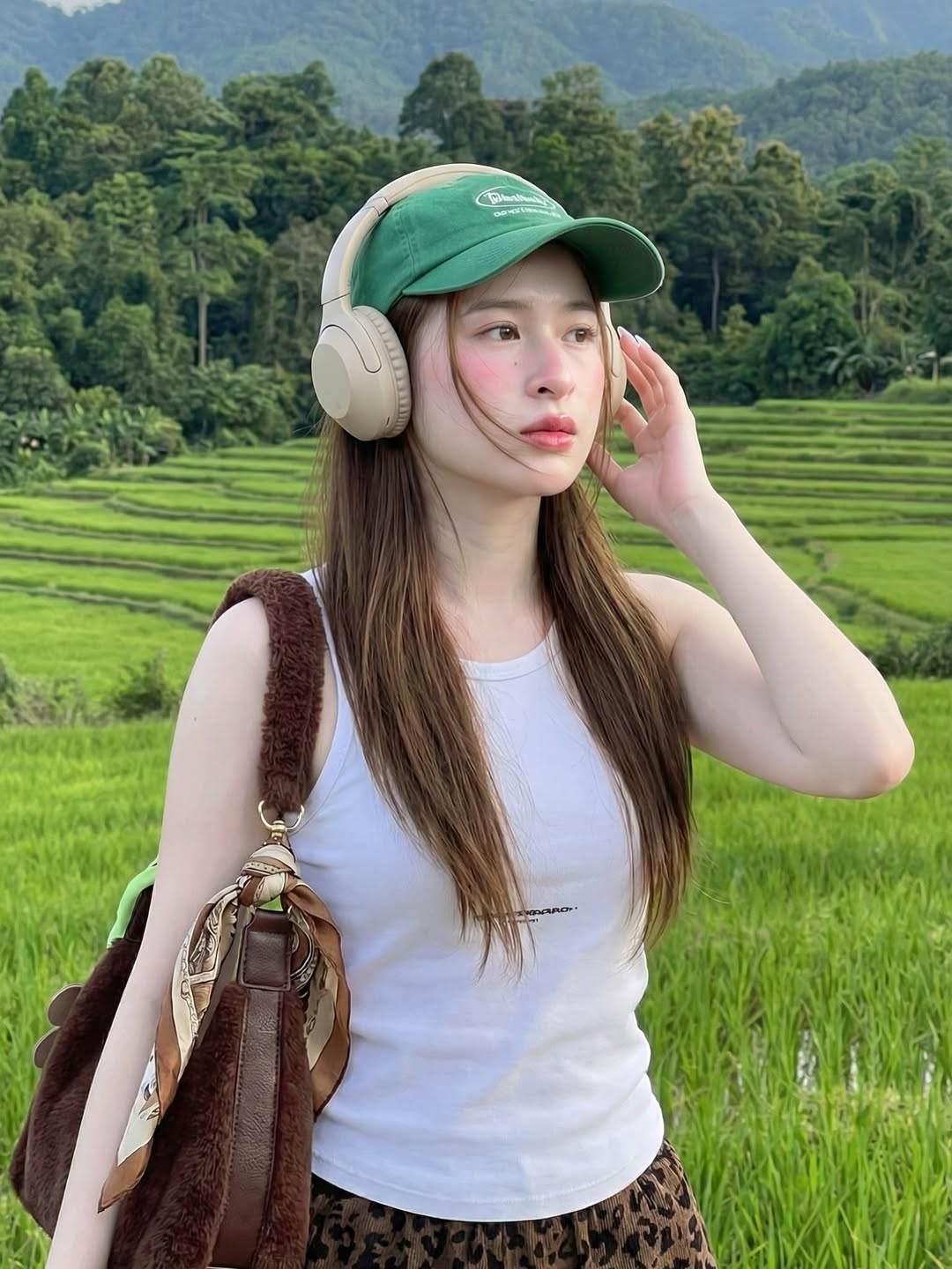 SLOT123: Link Situs Resmi SLOTsatuduatiga Terbaru Hari Ini Gampang Maxwin Bet 200 Perak image 1