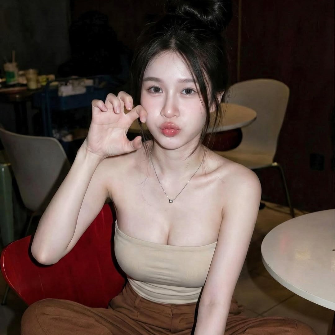 Situs Resmi Slot Online OLLO4D Berbagia Bonus Idul Fitri Penuh Uang Kaget