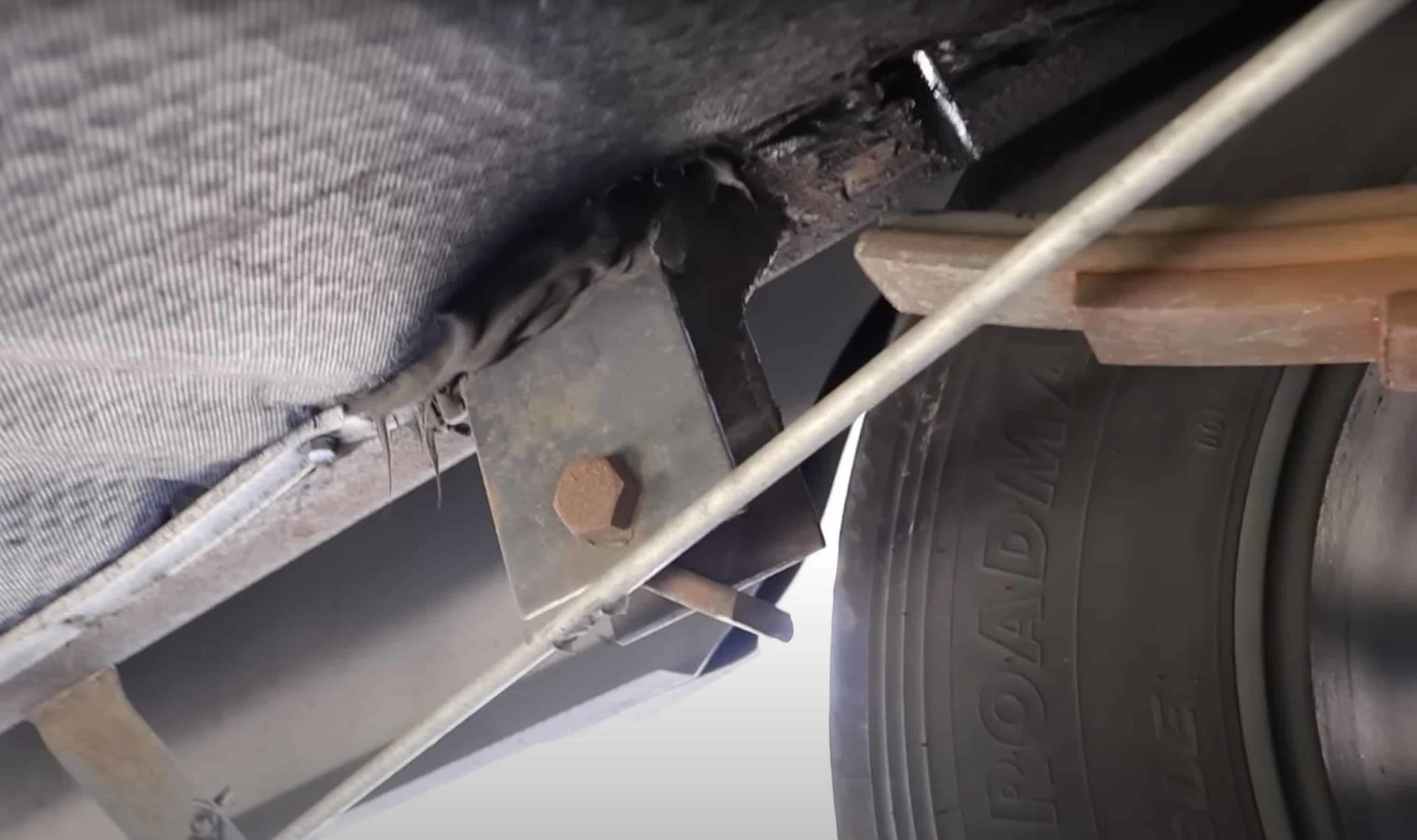 Navigating the Unexpected: Dealing with a Broken RV Leaf Spring ...