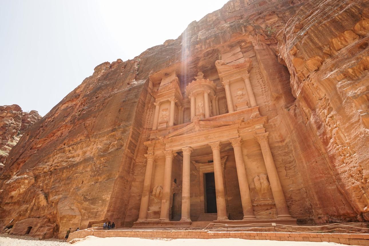 Amman to Petra Private Transfer: What to Expect