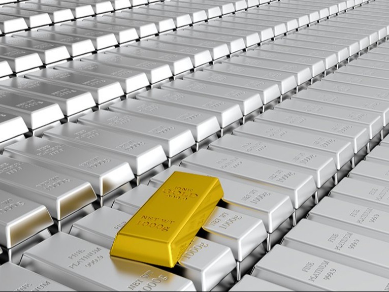 Metals Focus forecasts strong gold price for 2025