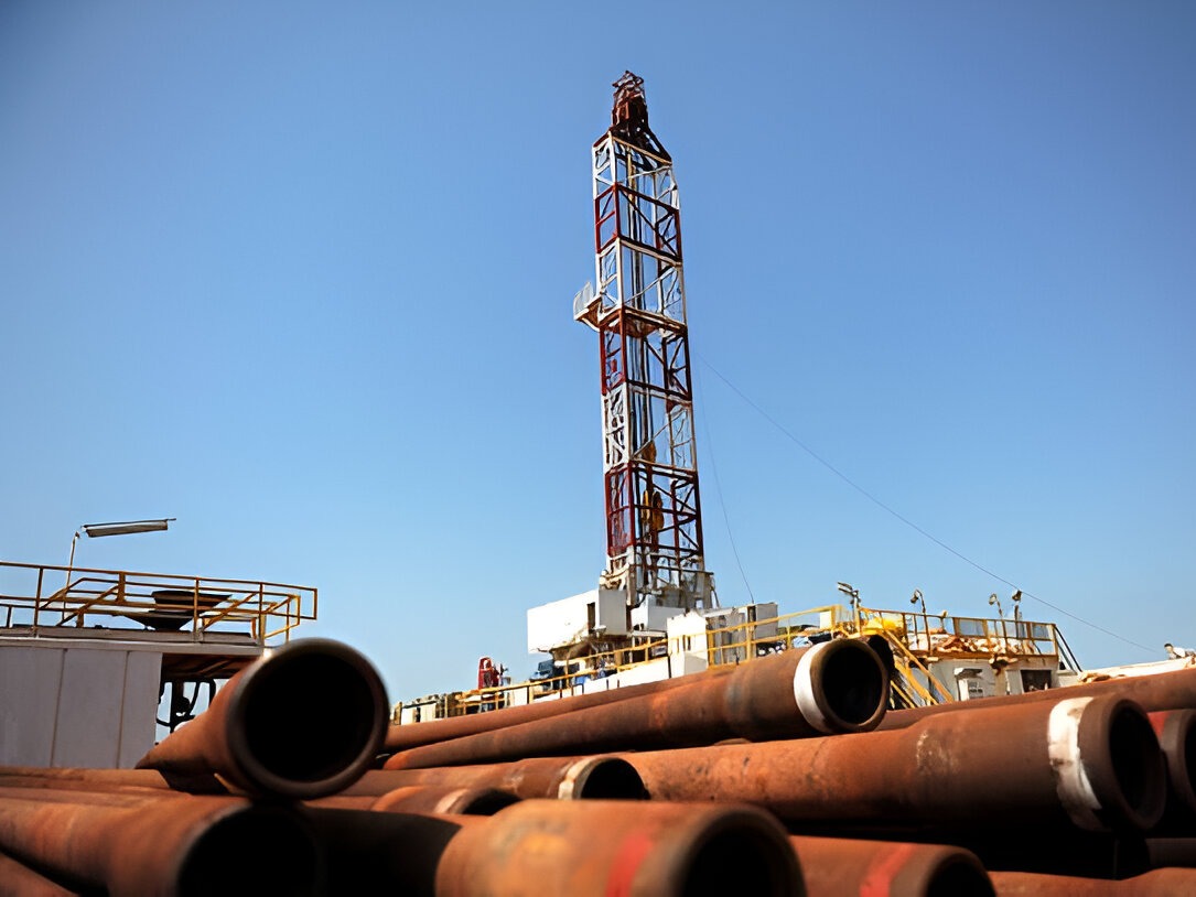 Pipeline director drops security guarantee hint amid oil resumption
