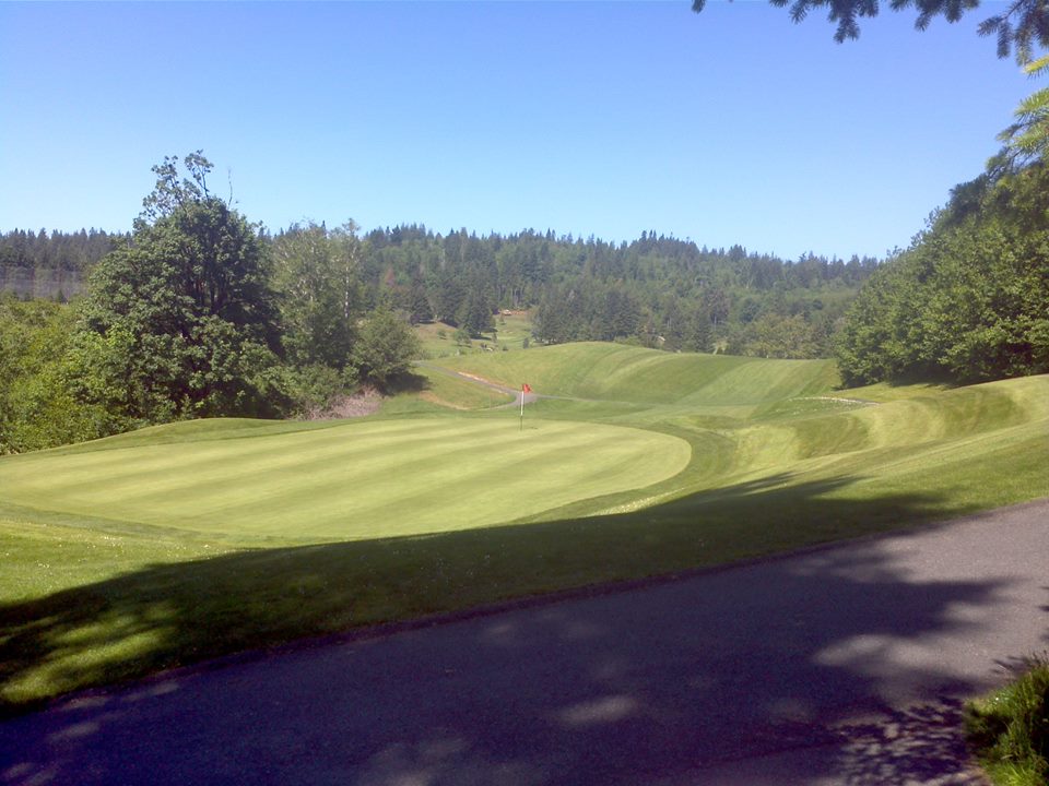 The Clubhouse at Coos Golf Club