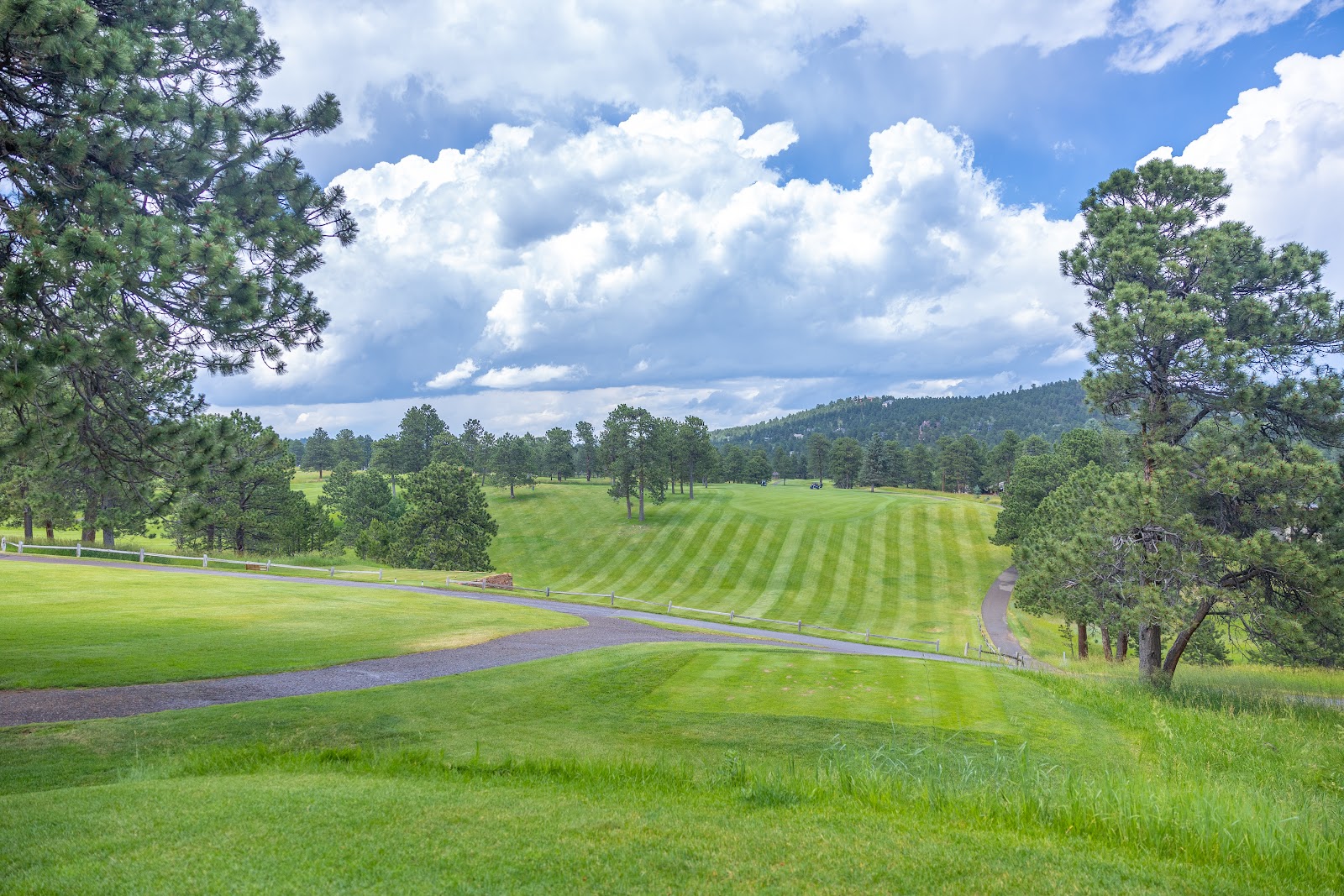 Hiwan Golf Club - Golf Course