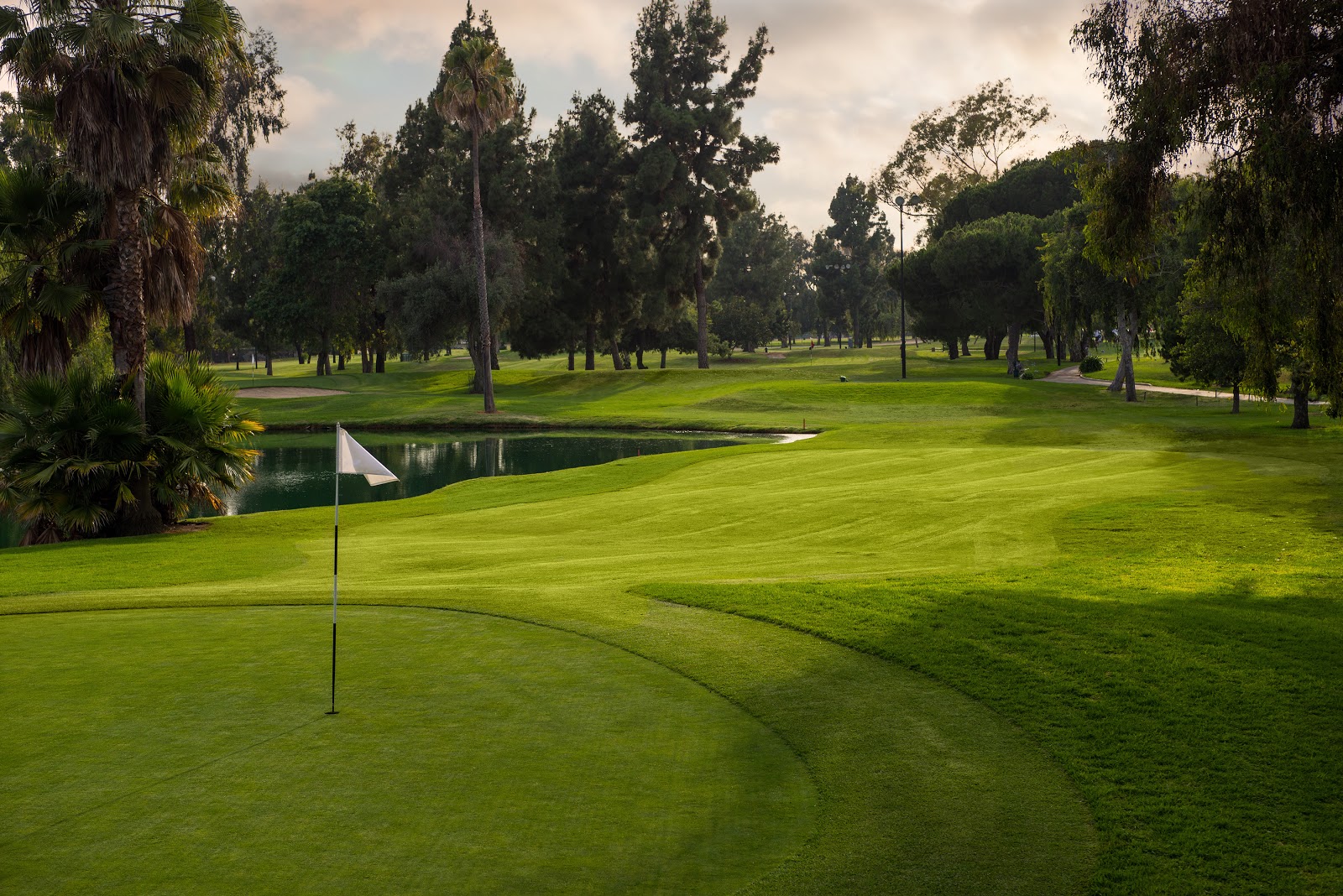Heartwell Golf Course - Golf Course