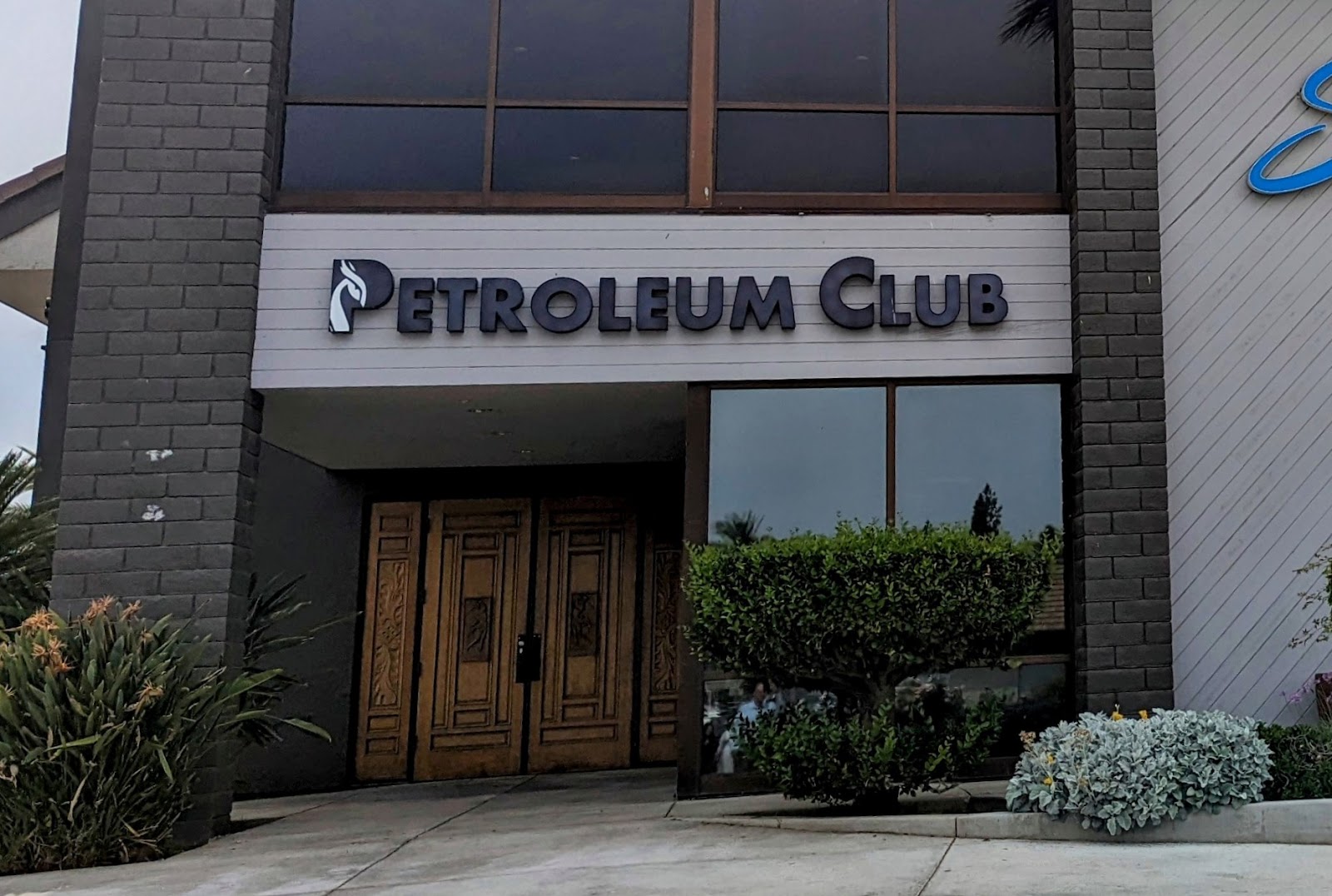 The Phoenix At Sundale - Golf Course