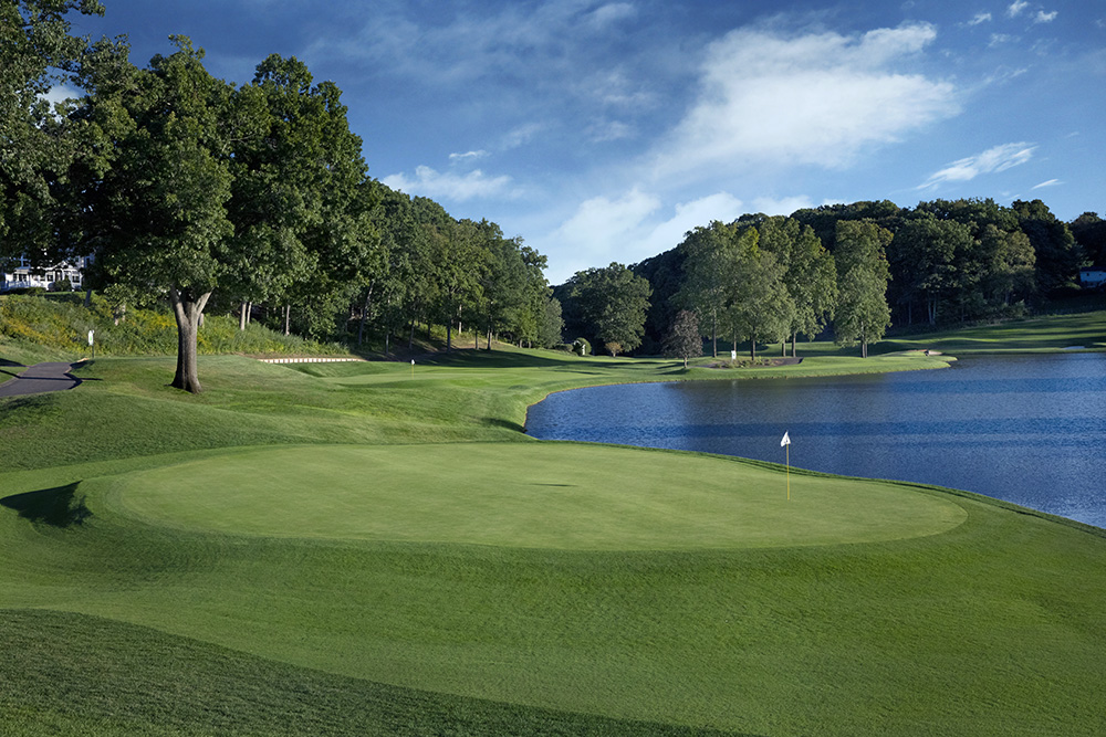 TPC River Highlands - Golf Course