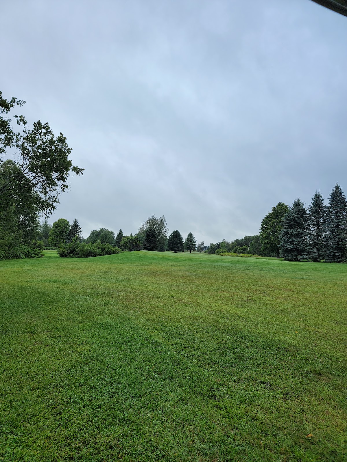 Birch Valley Golf Course - Golf Course