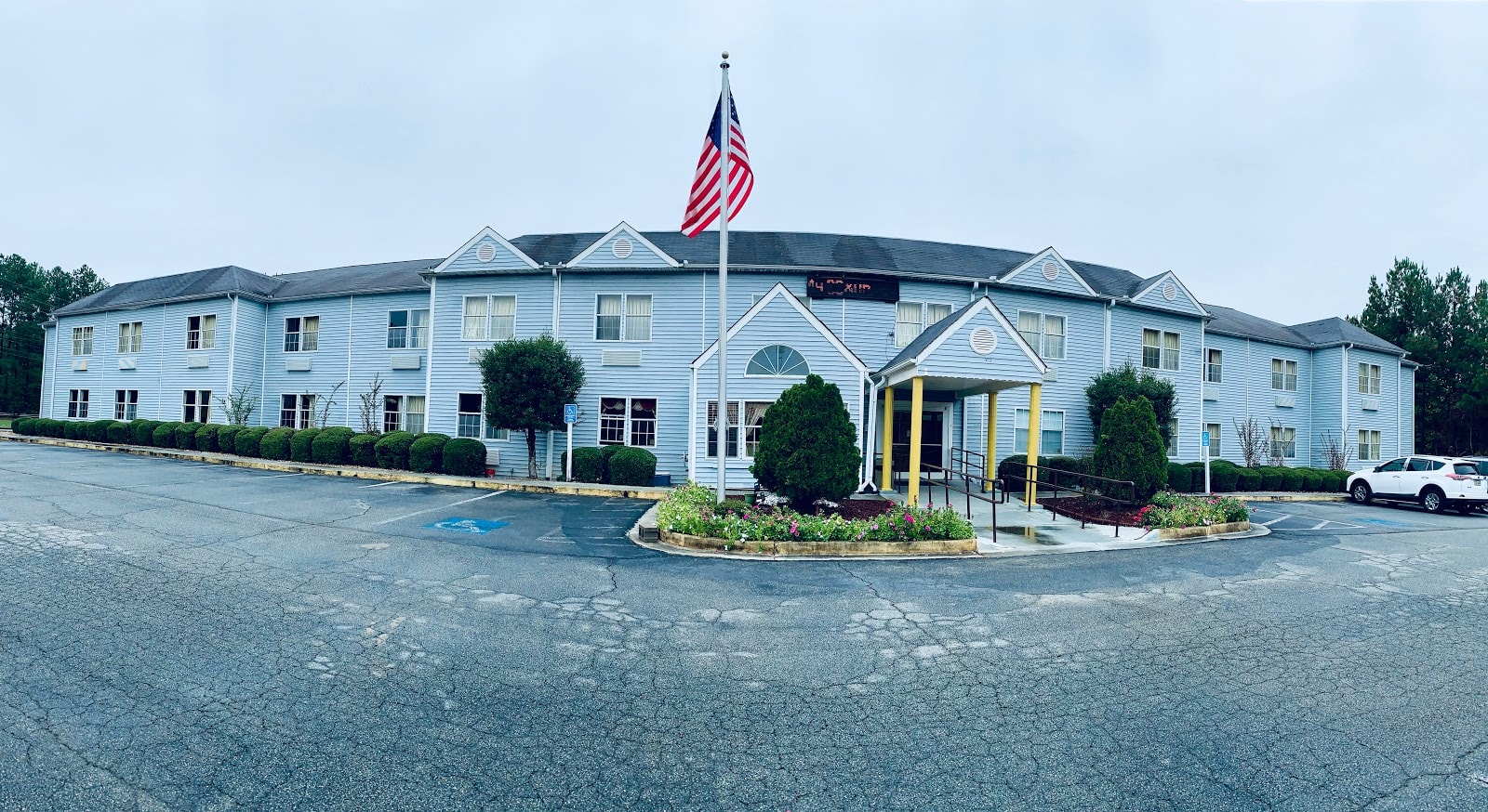 Holiday Lodge