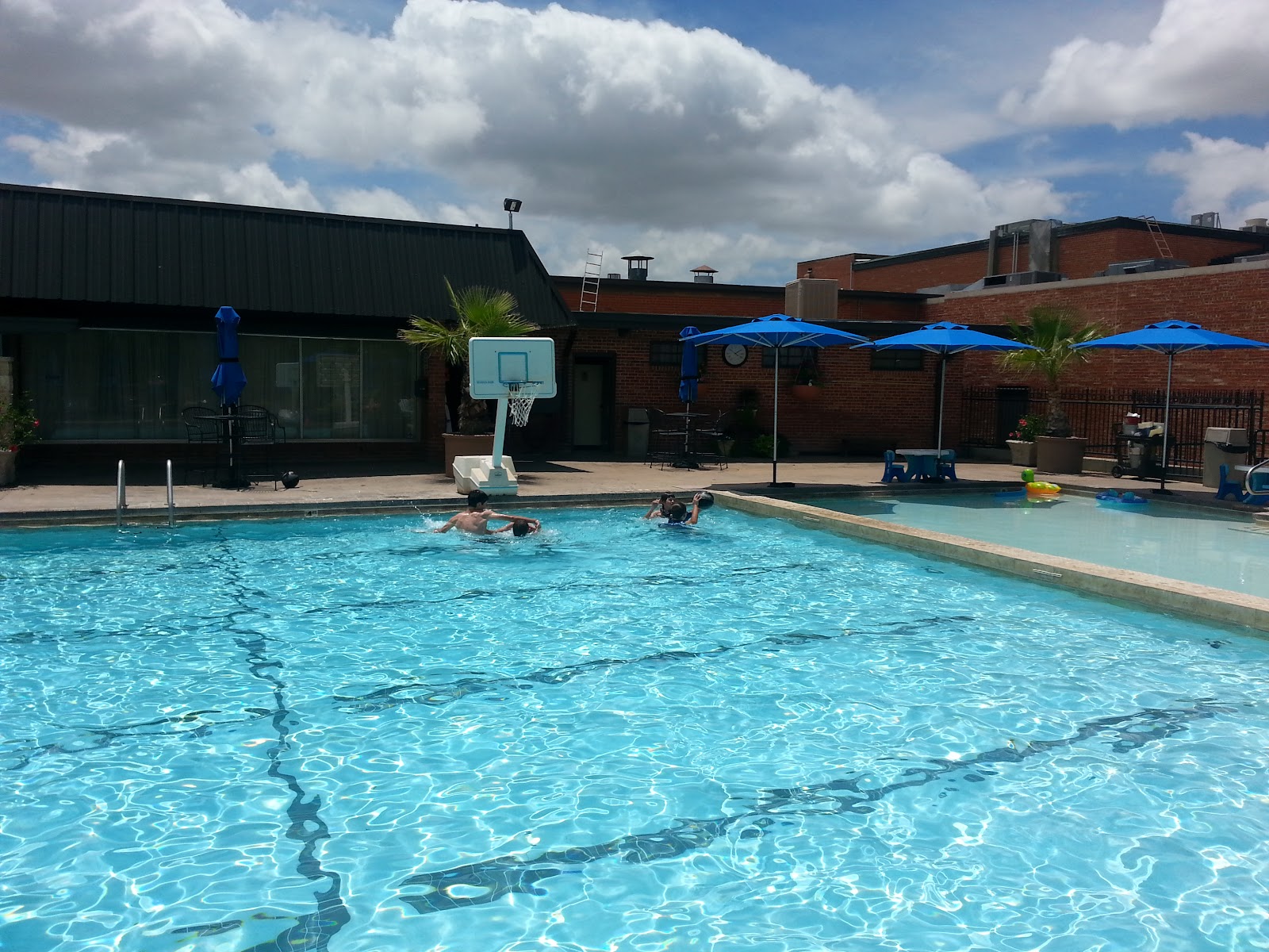 Lubbock Country Club - Golf Course