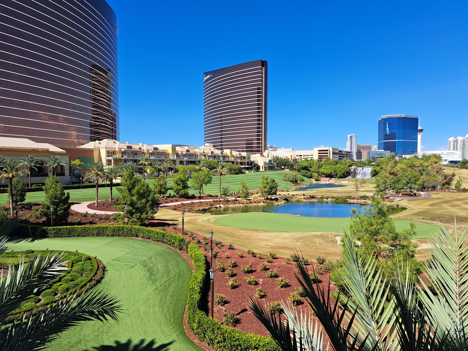 Wynn Golf Club - Golf Course