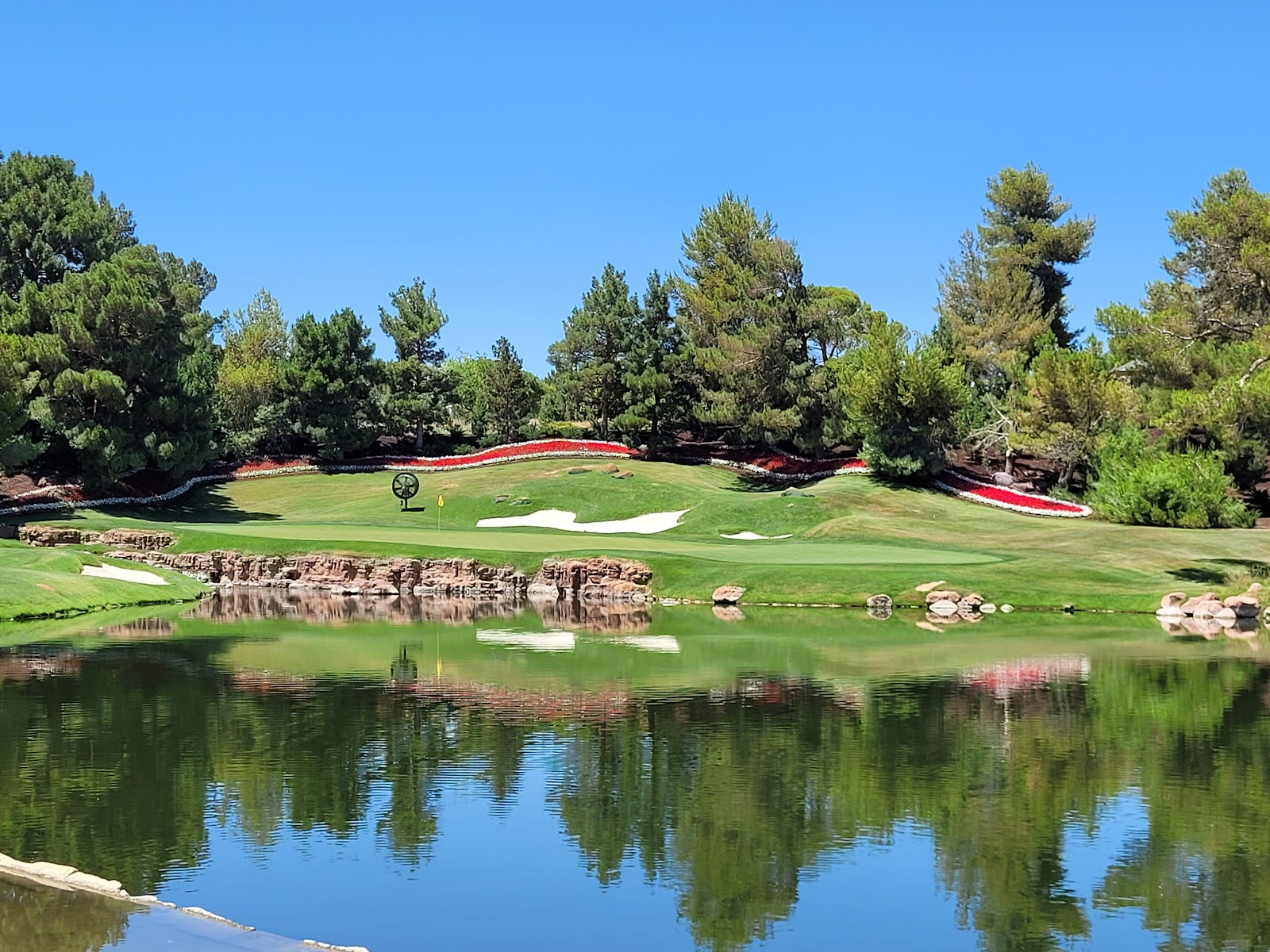 Shadow Creek Golf Course - Golf Course