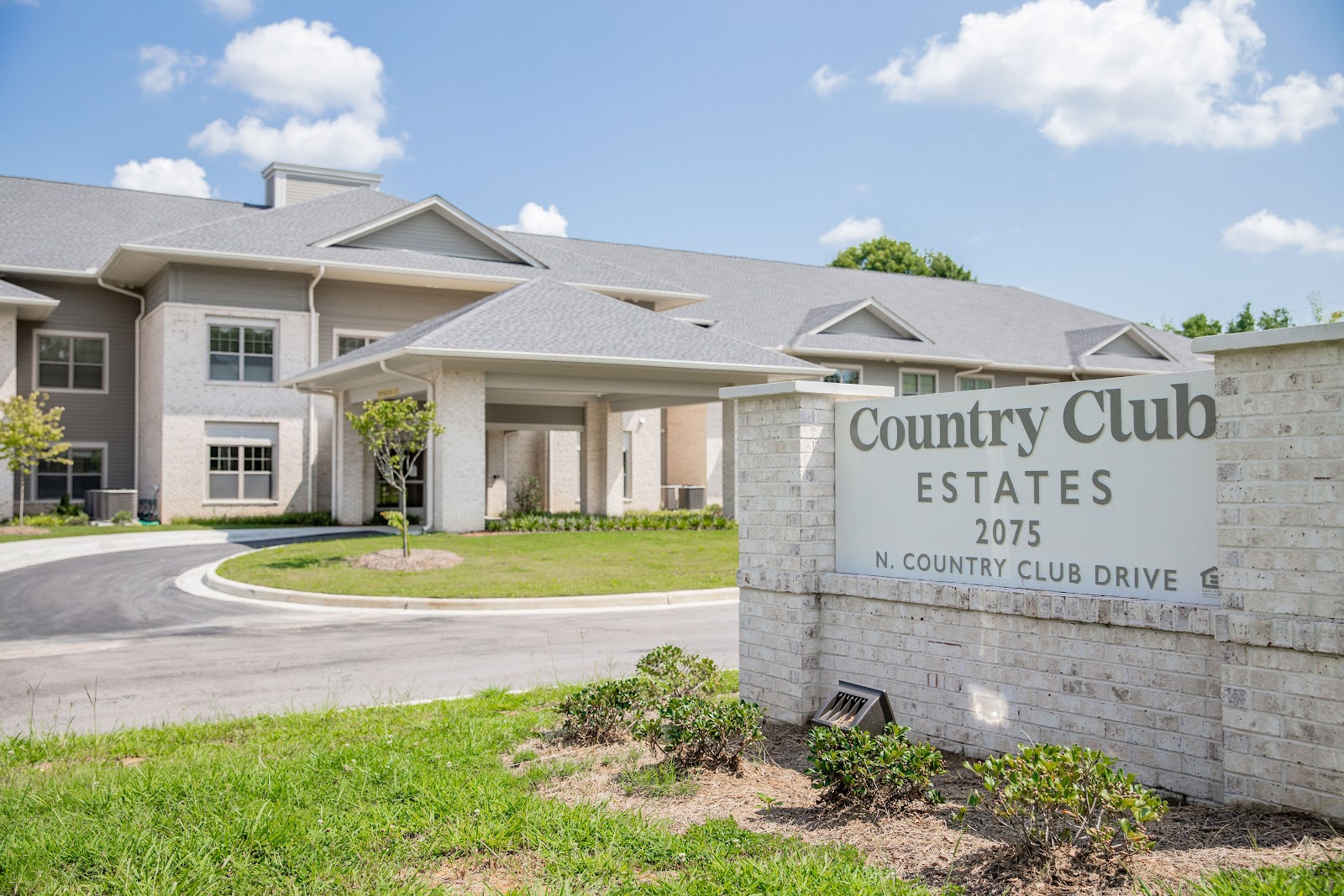 Country Club Estates