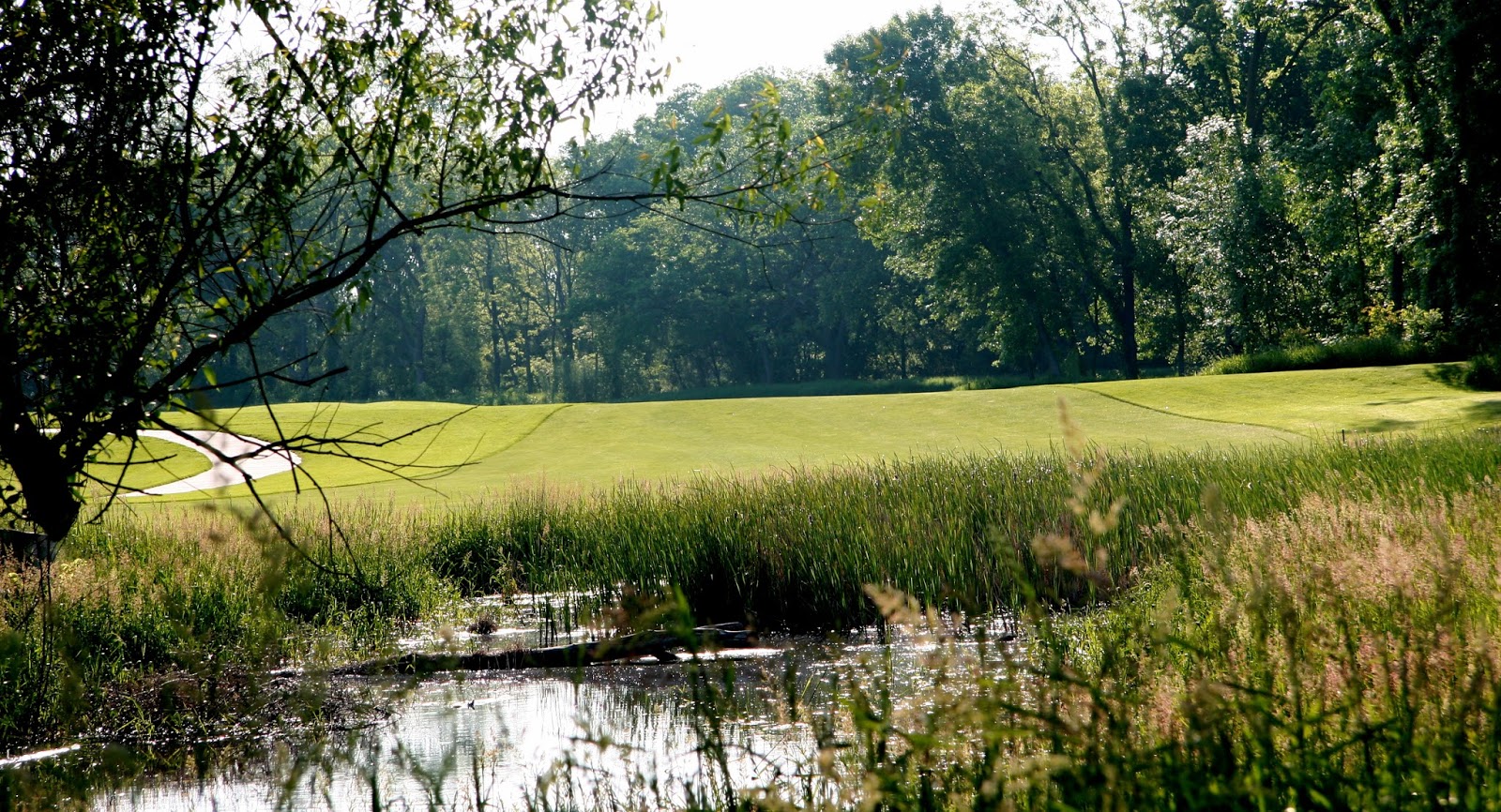 Eagle Hills Golf Course - Golf Course