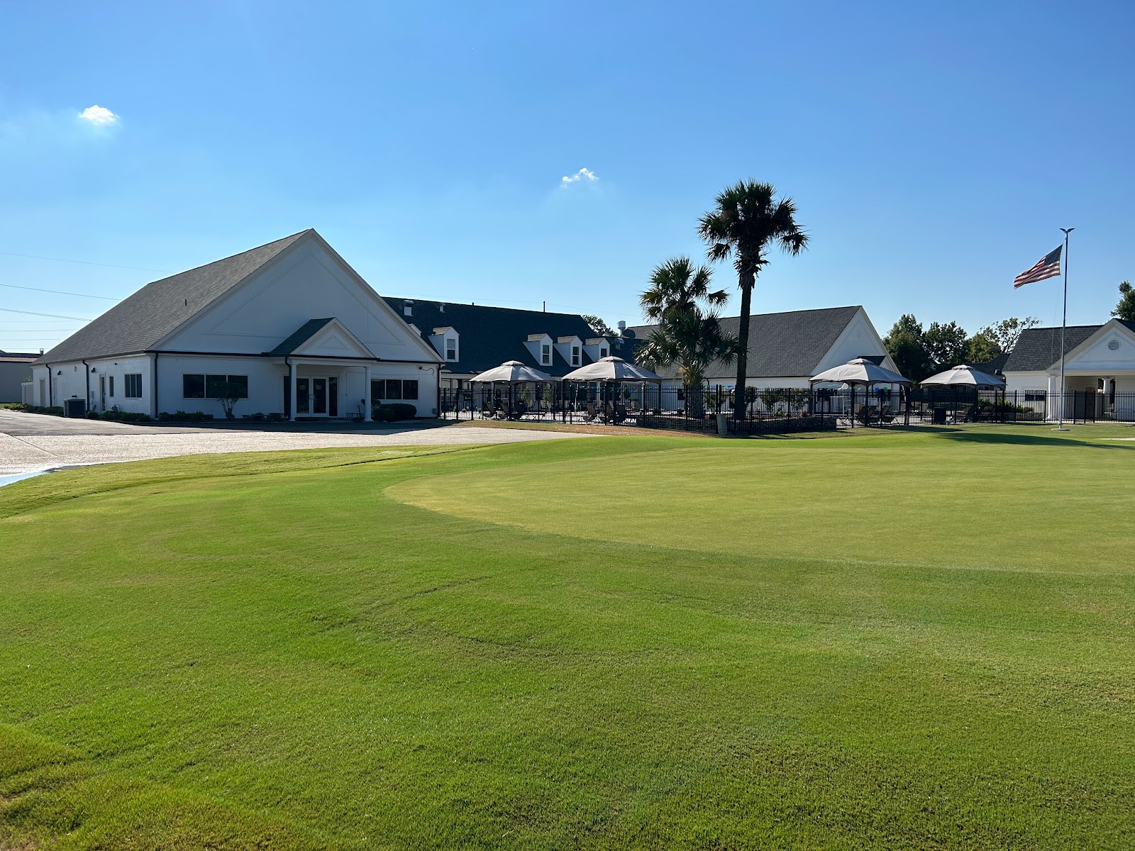 Cypress Lakes Country Club