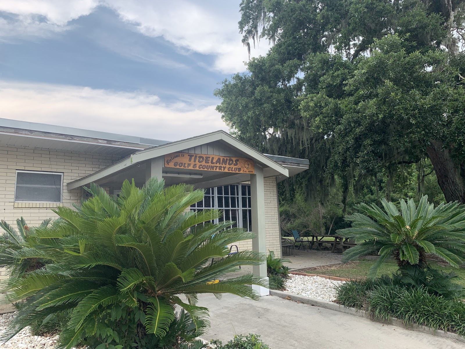 Tidelands Golf and Country Club