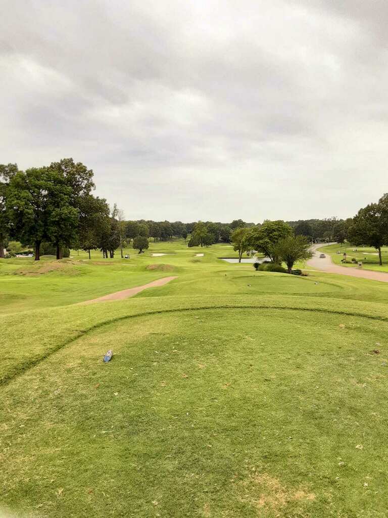 Ridgepointe Country Club