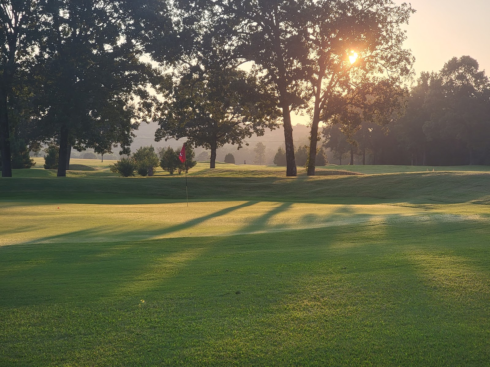 Winn Mountain Golf Course - Golf Course