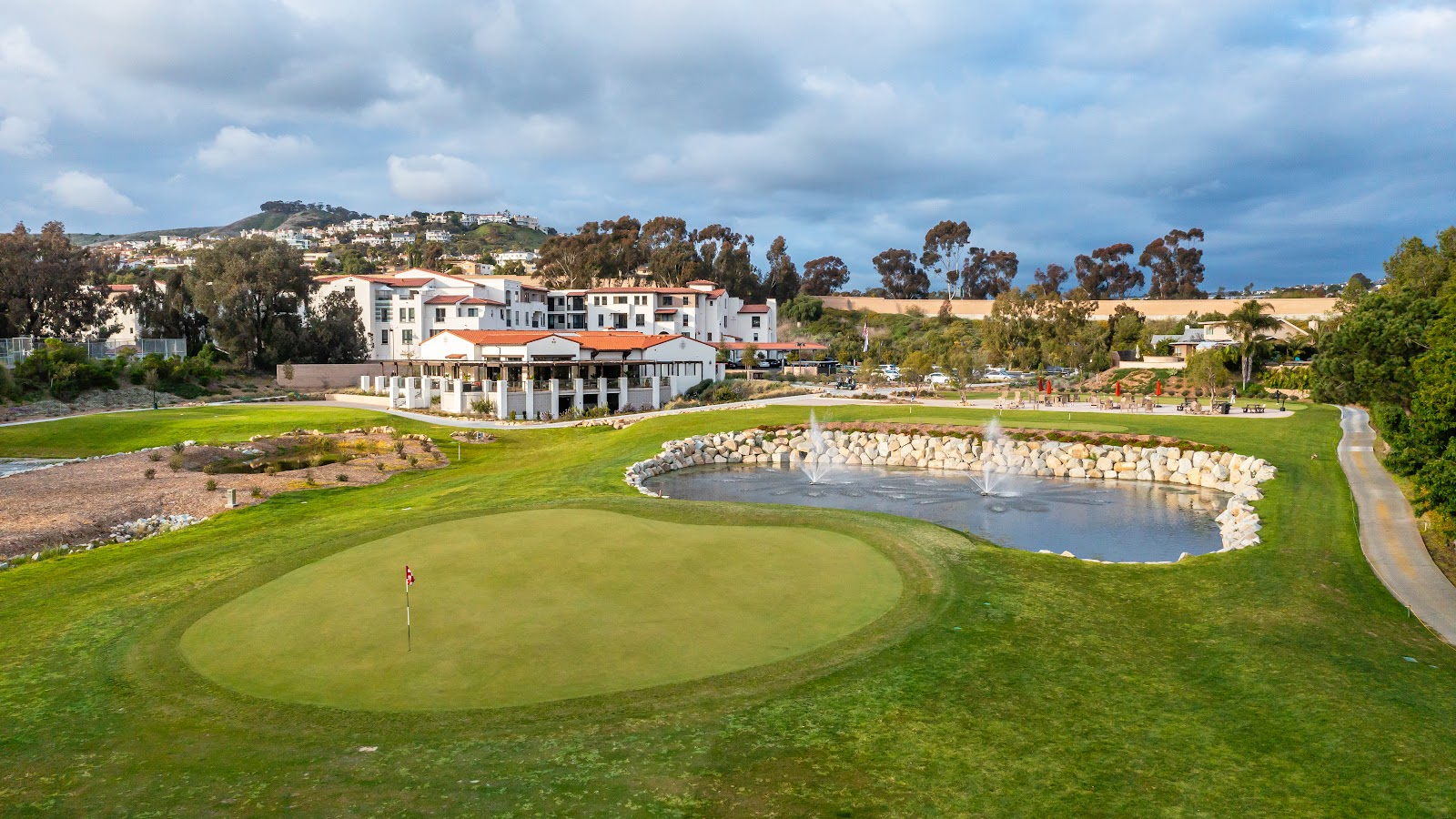 Shorecliffs Golf Club - Golf Course