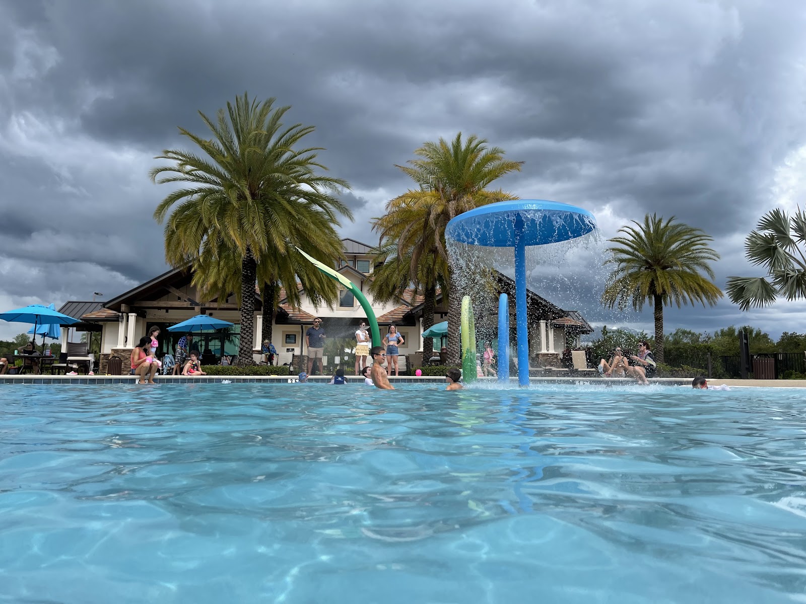 Country Club East - The Retreat
