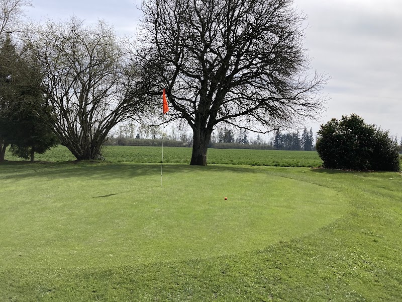 Golf City Par Three - Golf Course