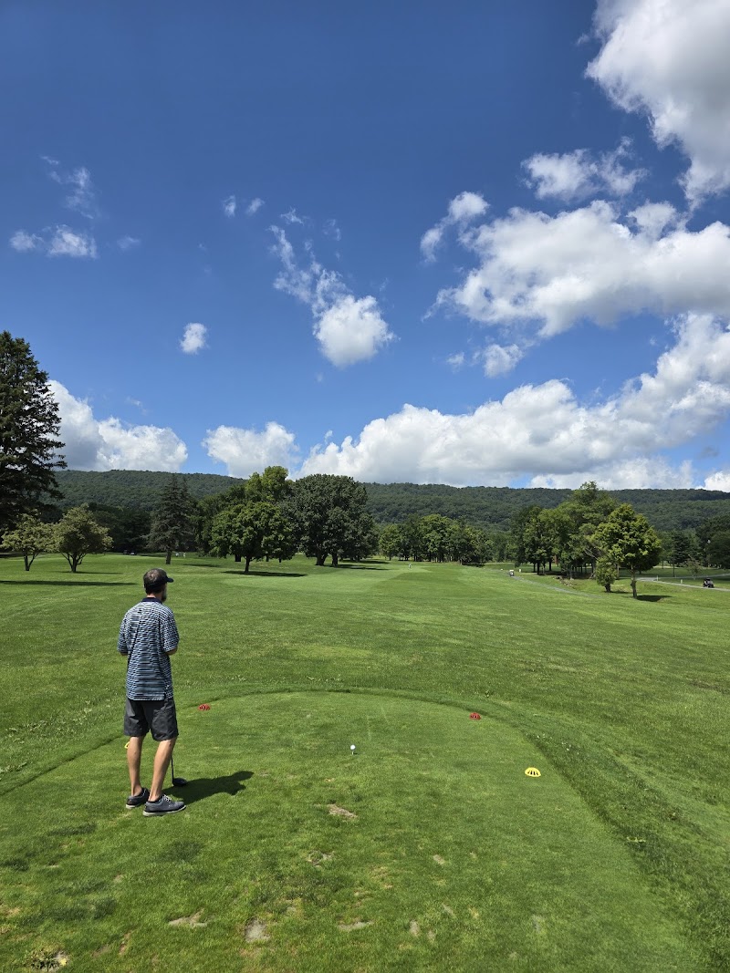 Sinking Valley Country Club - Golf Course