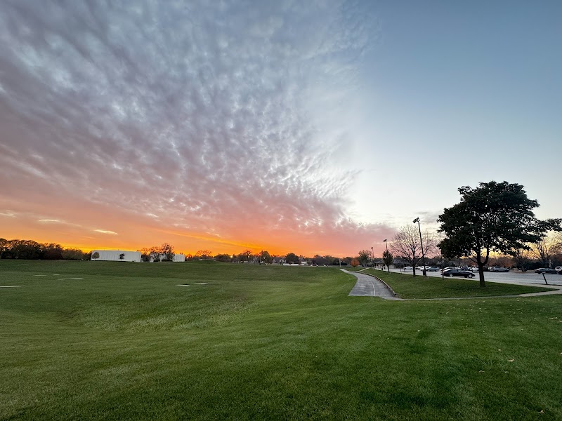Sunset Meadows Driving Range (Sunset Meadows Park) - Golf Course