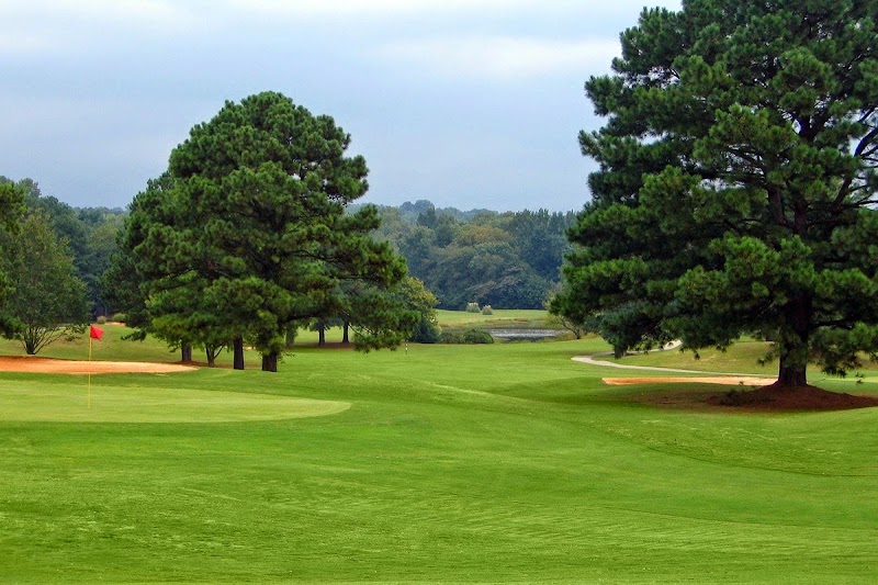 Brown's Mill Golf Course - Golf Course