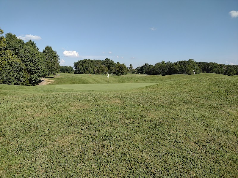 Cedar Trace Golf Club - Golf Course