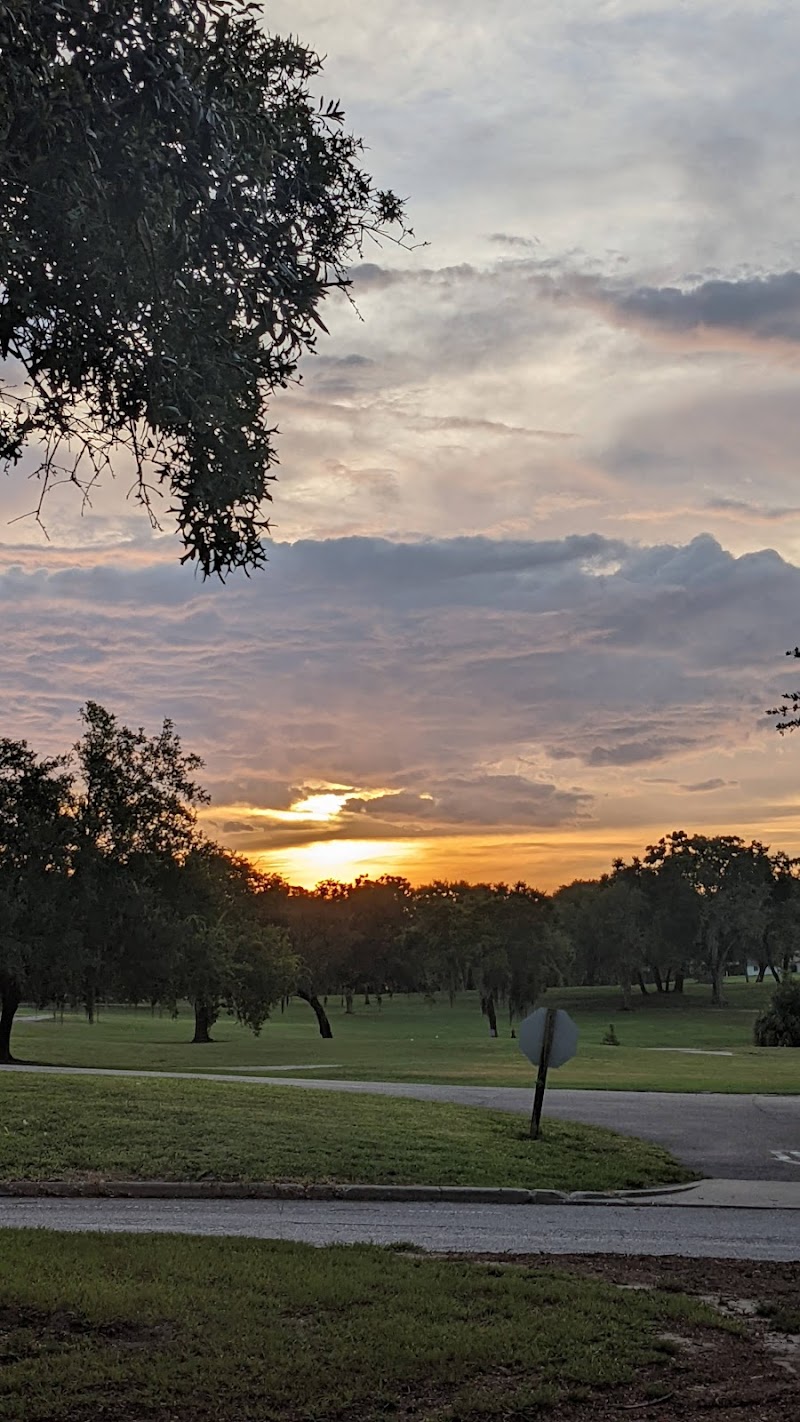 Beacon Woods Golf Club - Golf Course