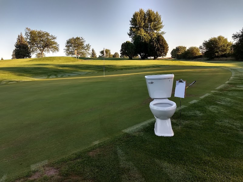 Hidden Hills Golf Course