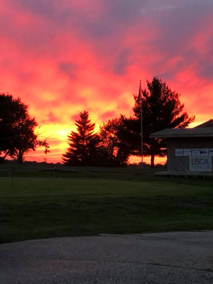 High Pointe Country Club - Golf Course