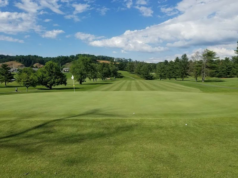 Tri-Cities Golf Club - Golf Course