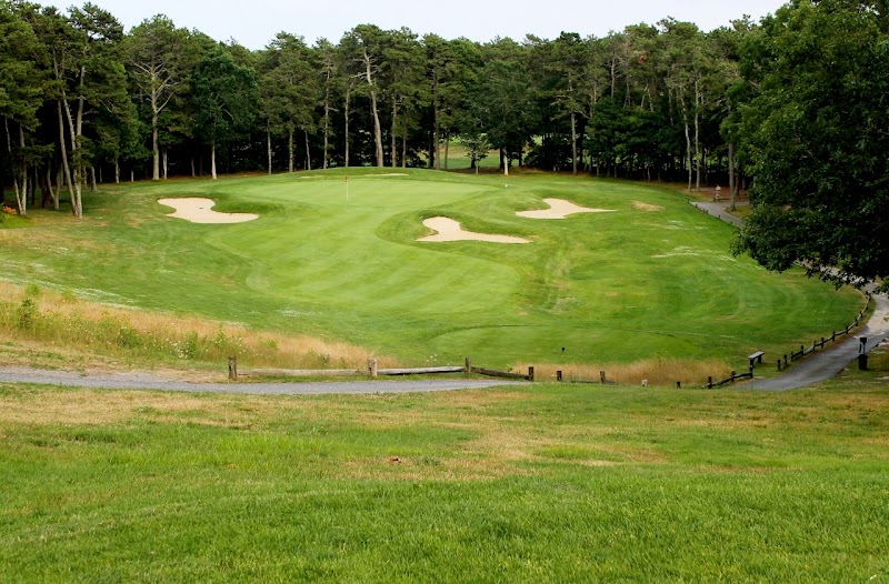 The Captains Golf Course - Golf Course