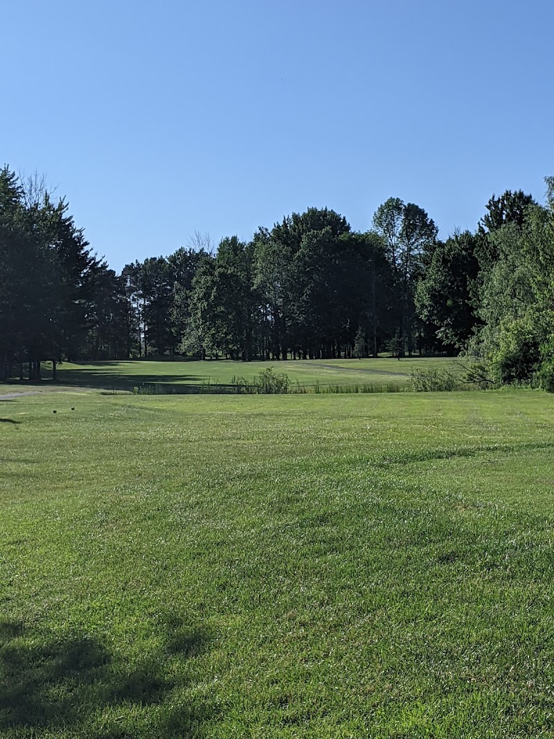 Rogue's Roost Golf Club - Golf Course