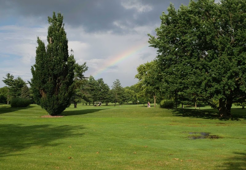 McDonald Golf Course - Golf Course