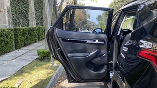 Foto 33 del KIA Seltos 2022 en Carbiu