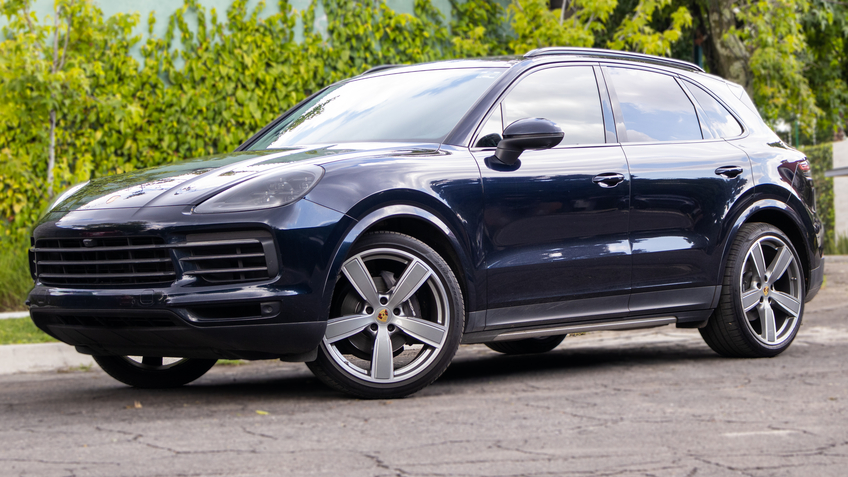 Porsche Cayenne 2023