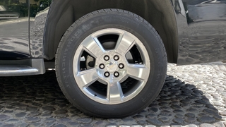 Foto 18 del Chevrolet Suburban 2019 en Carbiu